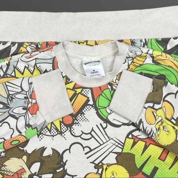Looney Tunes Vintage Men’s Sweater Size M - Picture 5 of 5